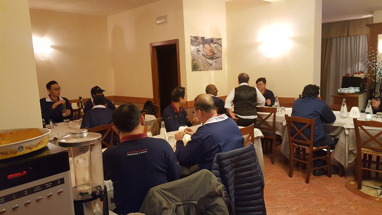 Hotel Ristorante Amalfitana Dello Ngoại thất bức ảnh
